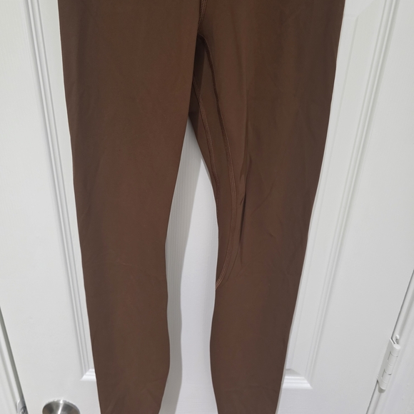 Lululemon Align High-Rise Pant 25" in Roasted Brown Size 2 - Picture 4 of 8